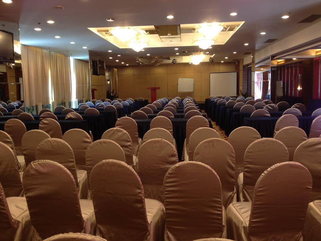 Best Western New Century Hotel 샹하이 외부 사진